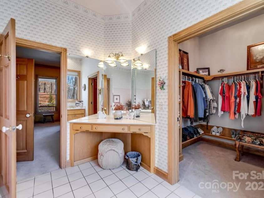 832 Asheville Highway, Sylva, NC 28779.  MLS# CAR4333910, YatesRealty ID 1809. 