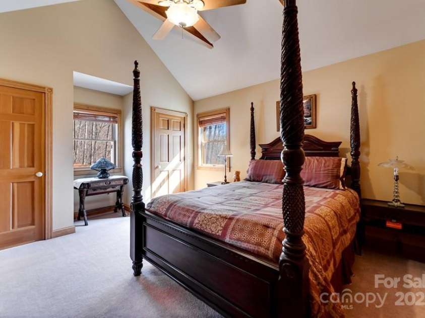 832 Asheville Highway, Sylva, NC 28779.  MLS# CAR4333910, YatesRealty ID 1809. 