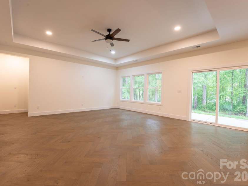 11932 Crabapple Lane, Huntersville, NC 28078.  MLS# CAR4373724, YatesRealty ID 18090. 