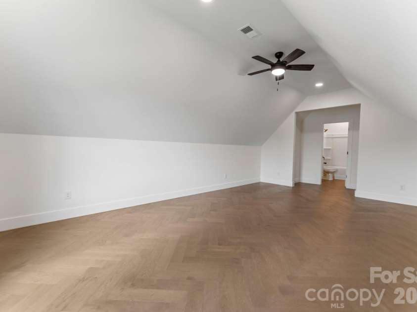 11932 Crabapple Lane, Huntersville, NC 28078.  MLS# CAR4373724, YatesRealty ID 18090. 
