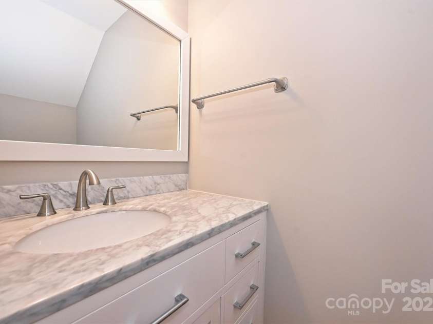3014 Castleberry Court, Charlotte, NC 28209.  MLS# CAR4267870, YatesRealty ID 18092. 