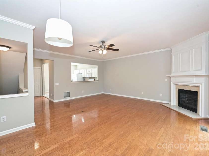 3014 Castleberry Court, Charlotte, NC 28209.  MLS# CAR4267870, YatesRealty ID 18092. 