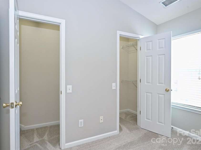 3014 Castleberry Court, Charlotte, NC 28209.  MLS# CAR4267870, YatesRealty ID 18092. 