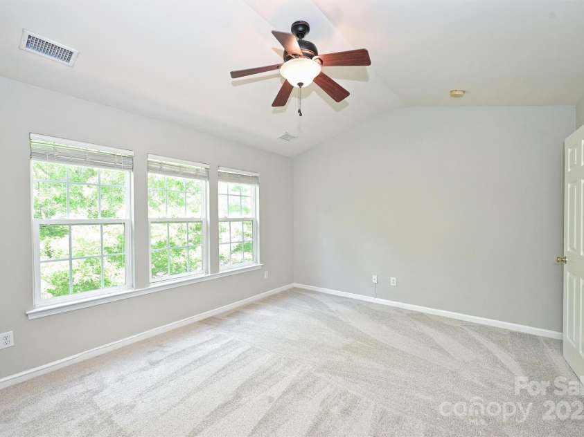 3014 Castleberry Court, Charlotte, NC 28209.  MLS# CAR4267870, YatesRealty ID 18092. 