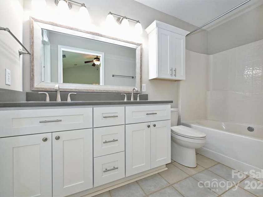 3014 Castleberry Court, Charlotte, NC 28209.  MLS# CAR4267870, YatesRealty ID 18092. 
