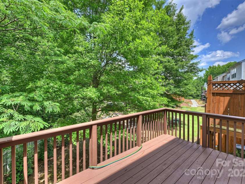 3014 Castleberry Court, Charlotte, NC 28209.  MLS# CAR4267870, YatesRealty ID 18092. 