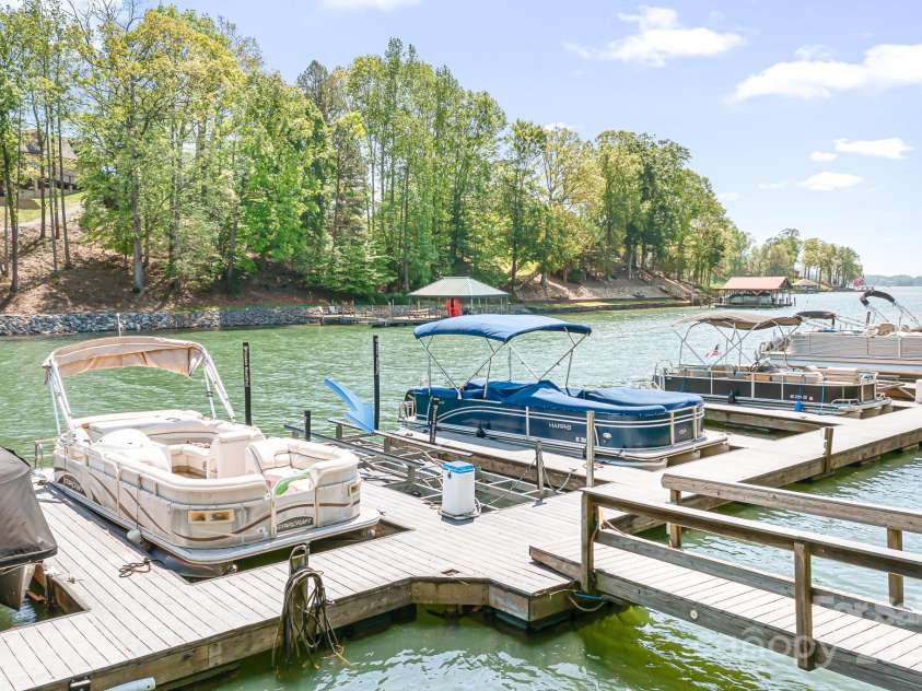 317 Marietta Road, Mooresville, NC 28117.  MLS# CAR4253368, YatesRealty ID 18093. Boat Slip # 31