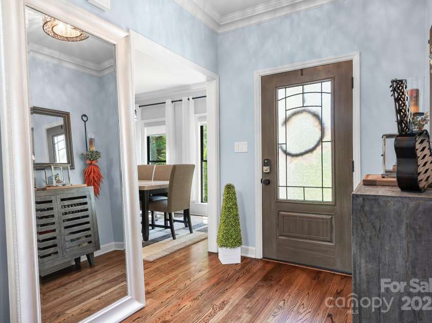 317 Marietta Road, Mooresville, NC 28117.  MLS# CAR4253368, YatesRealty ID 18093. Foyer with Dining Room to the right.