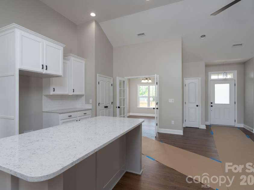 1199 Stonegate Drive, Salisbury, NC 28147.  MLS# CAR4369970, YatesRealty ID 18095. 