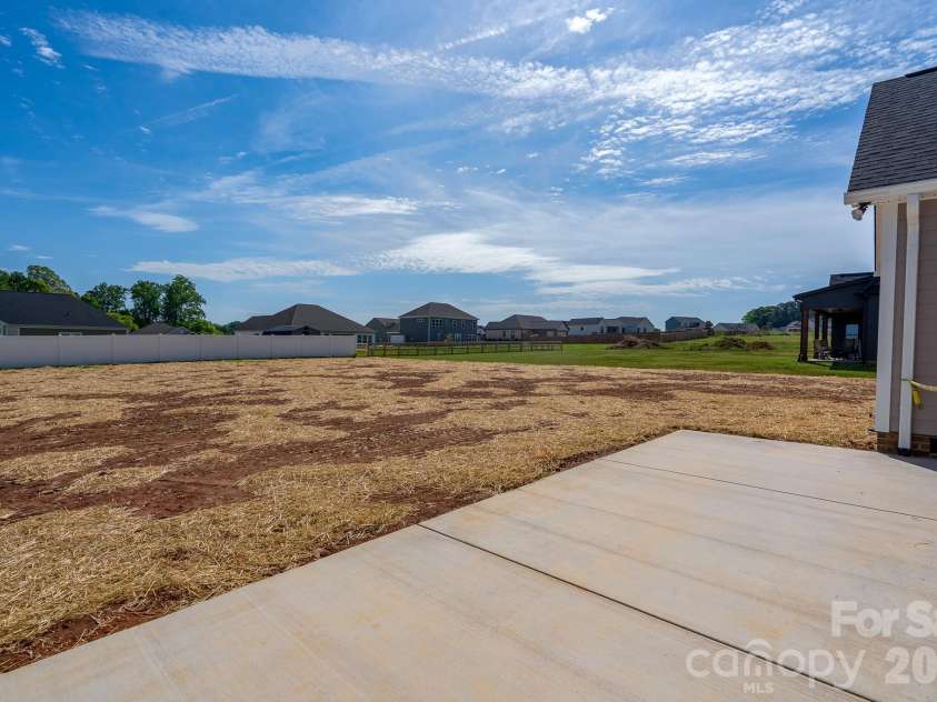 1199 Stonegate Drive, Salisbury, NC 28147.  MLS# CAR4369970, YatesRealty ID 18095. 