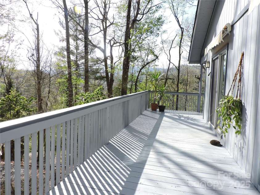 380 River Ridge Drive, Burnsville, NC 28714.  MLS# CAR4248801, YatesRealty ID 18096. Front Deck