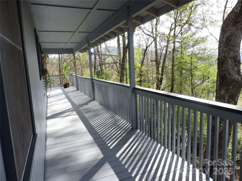 380 River Ridge Drive, Burnsville, NC 28714.  MLS# CAR4248801, YatesRealty ID 18096. Upper Covered Deck