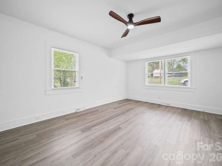 715 Wood Street, Albemarle, NC 28001.  MLS# CAR4370107, YatesRealty ID 18098. 