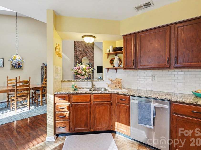 12213 Woodside Falls Road, Pineville, NC 28134.  MLS# CAR4372444, YatesRealty ID 18099. 