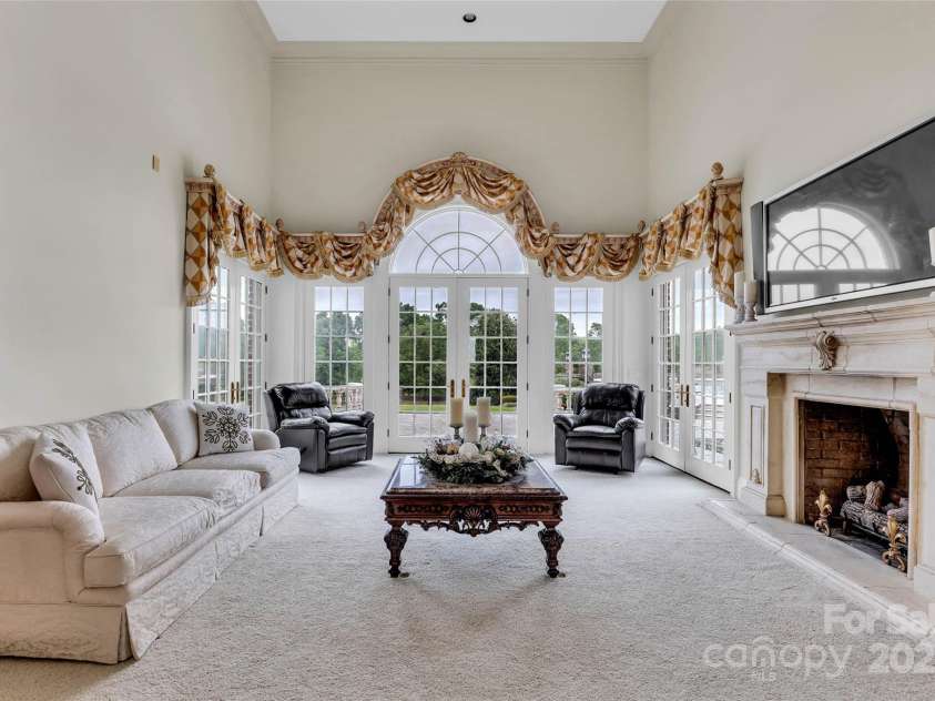 1100 Glen Oaks Drive, Hamptonville, NC 27020.  MLS# CAR4264306, YatesRealty ID 181. 