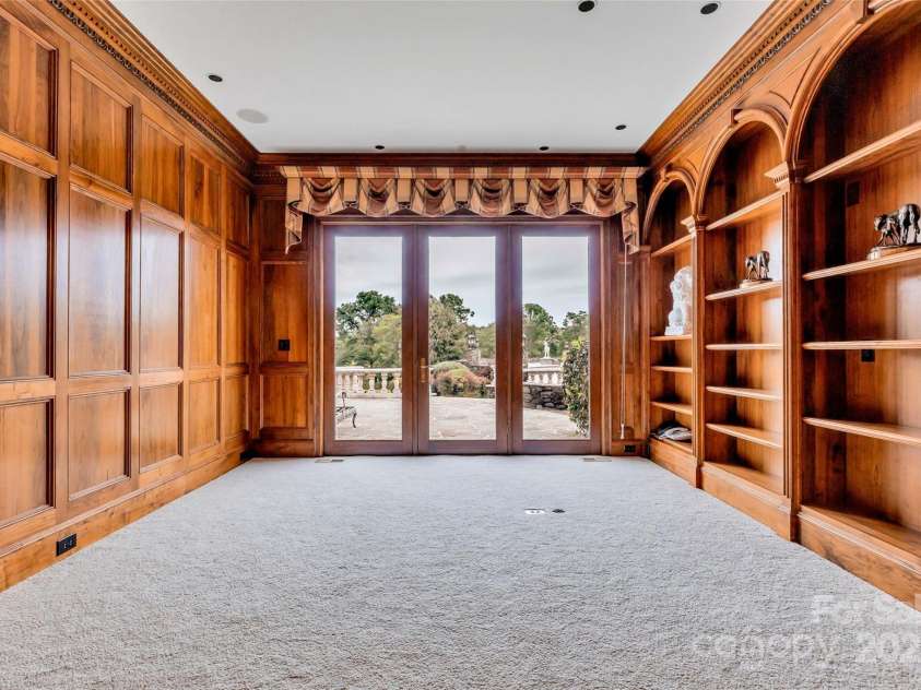 1100 Glen Oaks Drive, Hamptonville, NC 27020.  MLS# CAR4264306, YatesRealty ID 181. 