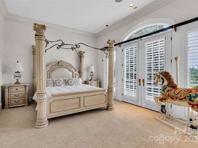 1100 Glen Oaks Drive, Hamptonville, NC 27020.  MLS# CAR4264306, YatesRealty ID 181. 