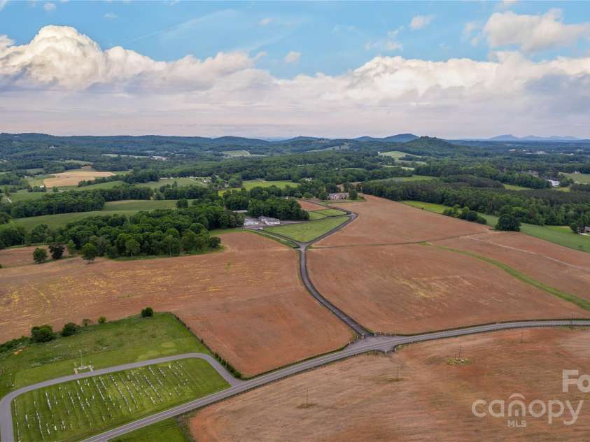 1100 Glen Oaks Drive, Hamptonville, NC 27020.  MLS# CAR4264306, YatesRealty ID 181. 