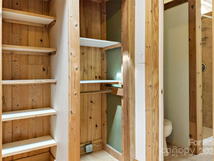 1265 Stackhouse Road, Marshall, NC 28753.  MLS# CAR4176882, YatesRealty ID 181. 