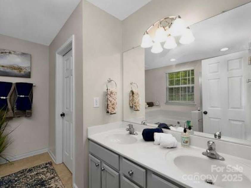 142 Arcadian Way, Mooresville, NC 28117.  MLS# CAR4327818, YatesRealty ID 1810. 