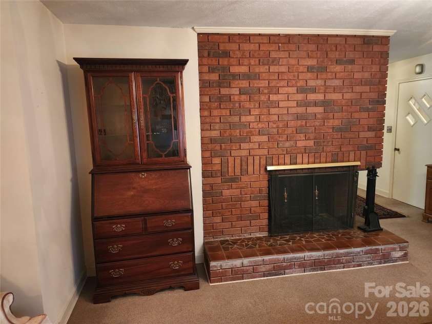 865 Armory Road, North Wilkesboro, NC 28659.  MLS# CAR4336066, YatesRealty ID 1810. 