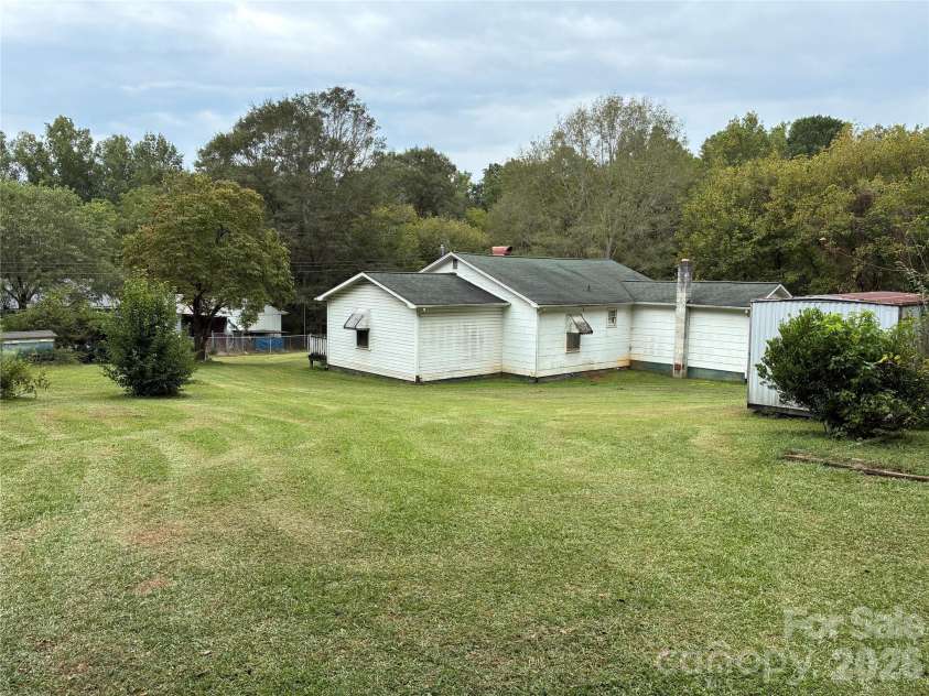 206 Railroad Street, Mooresboro, NC 28114.  MLS# CAR4413828, YatesRealty ID 18100. 