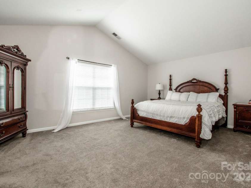 107 Golden Valley Drive, Mooresville, NC 28115.  MLS# CAR4267707, YatesRealty ID 18101. 