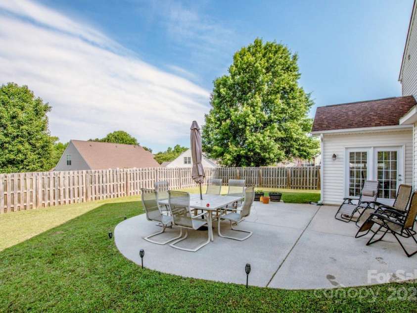 107 Golden Valley Drive, Mooresville, NC 28115.  MLS# CAR4267707, YatesRealty ID 18101. 