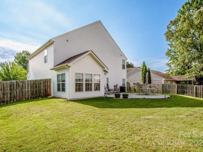 107 Golden Valley Drive, Mooresville, NC 28115.  MLS# CAR4267707, YatesRealty ID 18101. 