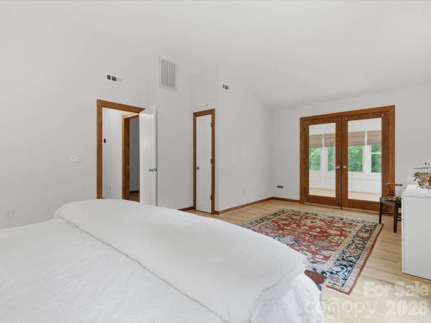 828 Old Bell Road, Charlotte, NC 28270.  MLS# CAR4374798, YatesRealty ID 18101. 