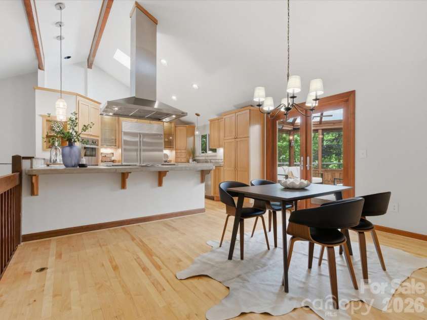 828 Old Bell Road, Charlotte, NC 28270.  MLS# CAR4374798, YatesRealty ID 18101. Exit to covered patio