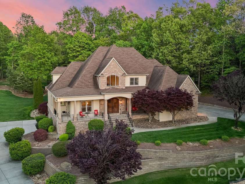 8056 Windsong Road, Denver, NC 28037.  MLS# CAR4338540, YatesRealty ID 18104. 