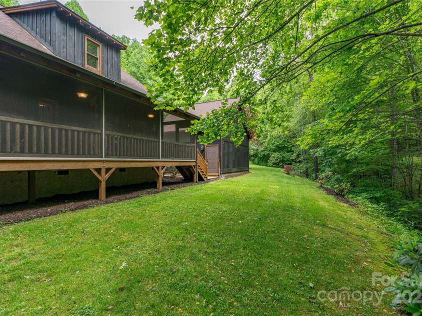 86 Sweet Birch Drive, Maggie Valley, NC 28751.  MLS# CAR4261566, YatesRealty ID 18106. Back yard