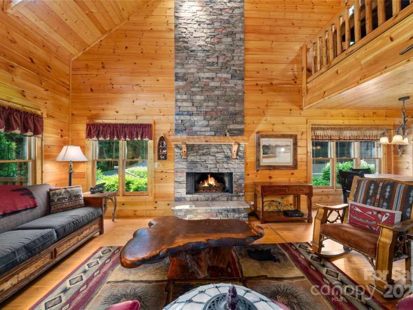 86 Sweet Birch Drive, Maggie Valley, NC 28751.  MLS# CAR4261566, YatesRealty ID 18106. Cabin in Maggie Club - Cottages maintenance free yard! 84 Sweet Birch, Maggie Valley NC Golf club area