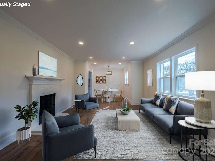 6305 Dale Avenue, Charlotte, NC 28212.  MLS# CAR4216186, YatesRealty ID 18107. Virtually Staged
