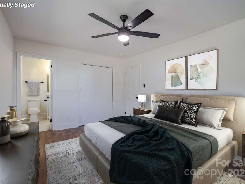 6305 Dale Avenue, Charlotte, NC 28212.  MLS# CAR4216186, YatesRealty ID 18107. Virtually Staged