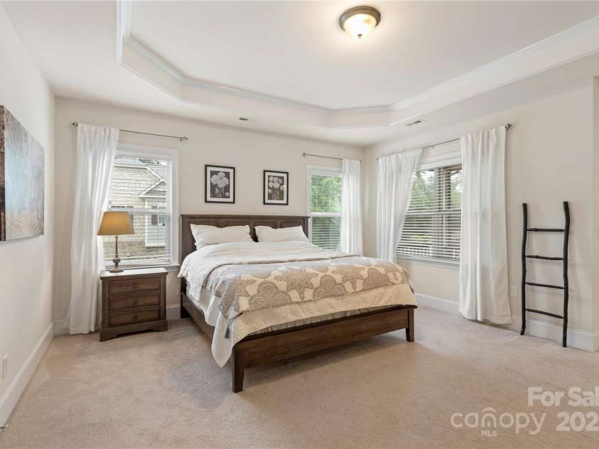 5422 Shannon Bell Lane, Charlotte, NC 28277.  MLS# CAR4253250, YatesRealty ID 18109. 