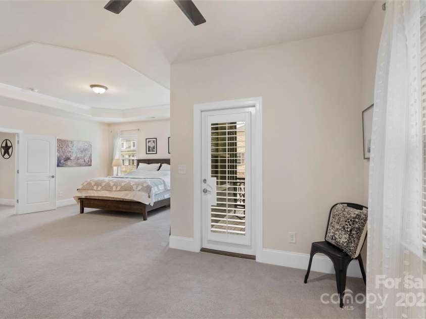 5422 Shannon Bell Lane, Charlotte, NC 28277.  MLS# CAR4253250, YatesRealty ID 18109. 