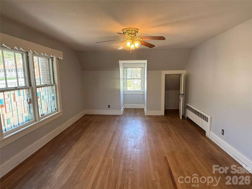 110 Lincoln Avenue, Marion, NC 28752.  MLS# CAR4366576, YatesRealty ID 18110. 