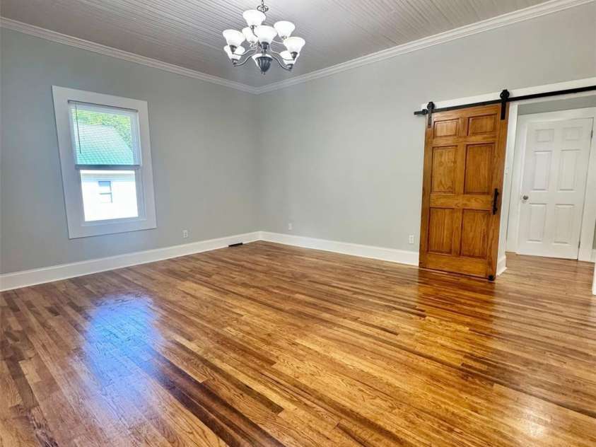 315 Lowrance Avenue, Mooresville, NC 28115.  MLS# CAR4376744, YatesRealty ID 18111. 