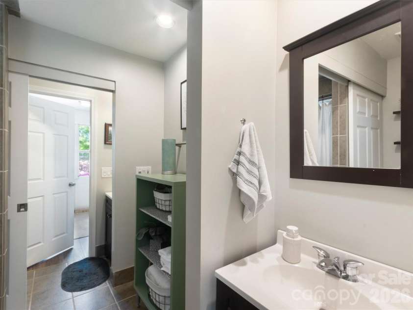 10 McTindal Circle, Asheville, NC 28803.  MLS# CAR4375699, YatesRealty ID 18112. 