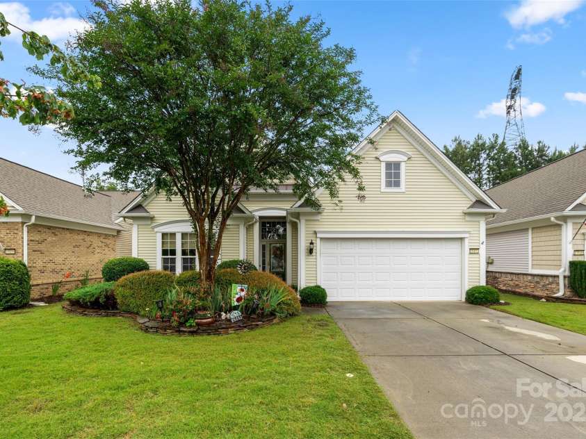 15152 Legend Oaks Court, Indian Land, SC 29707.  MLS# CAR4265026, YatesRealty ID 18113. 