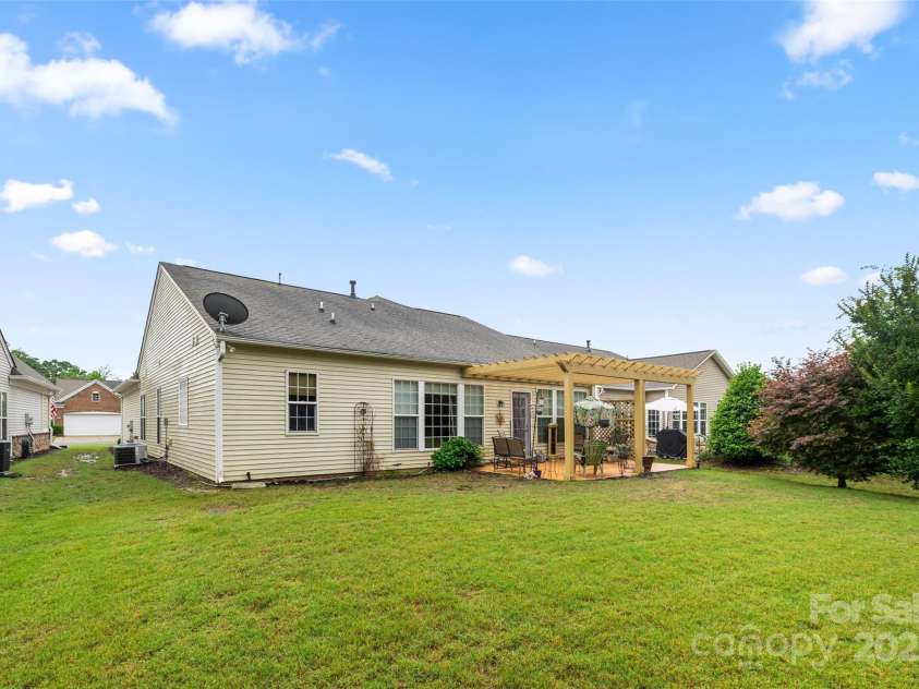 15152 Legend Oaks Court, Indian Land, SC 29707.  MLS# CAR4265026, YatesRealty ID 18113. 