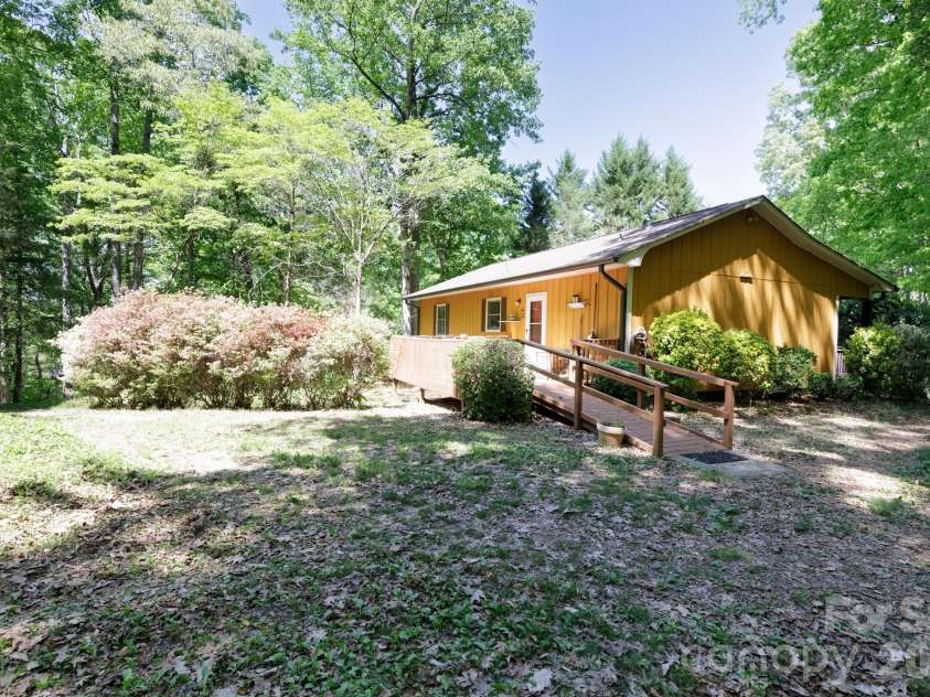 3489 Wilfong Road, Newton, NC 28658.  MLS# CAR4374256, YatesRealty ID 18113. 