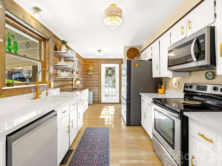 294 Carroll Cove, Clover, SC 29710.  MLS# CAR4337194, YatesRealty ID 18115. Kitchen - New countertops and floor!