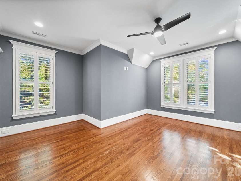 1117 Pamlico Street, Charlotte, NC 28205.  MLS# CAR4368610, YatesRealty ID 18118. 