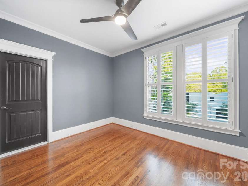 1117 Pamlico Street, Charlotte, NC 28205.  MLS# CAR4368610, YatesRealty ID 18118. 