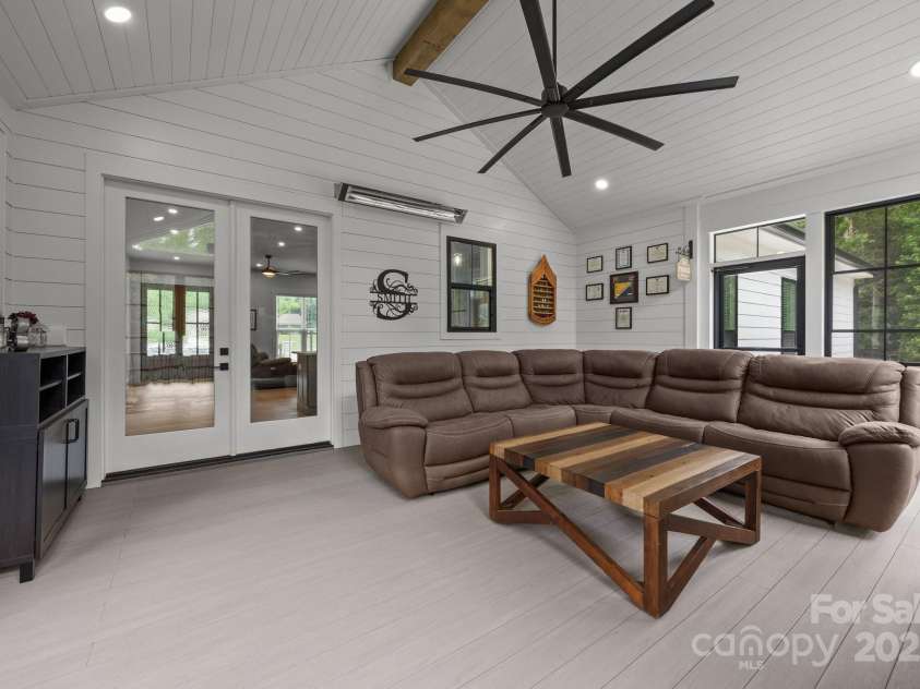 2577 Bonnybrook Circle, Rock Hill, SC 29732.  MLS# CAR4263374, YatesRealty ID 18118. 