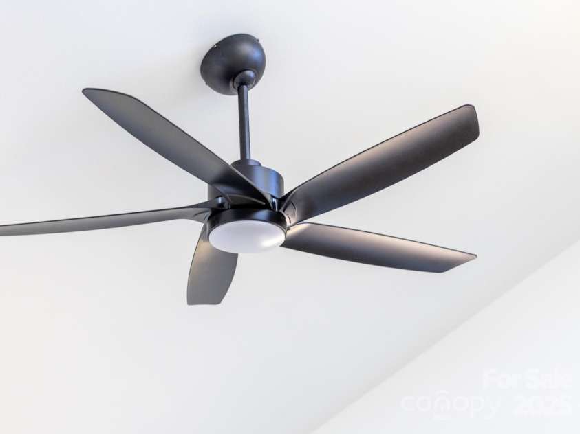 211 Chestnut Street, Shelby, NC 28150.  MLS# CAR4208968, YatesRealty ID 18119. 