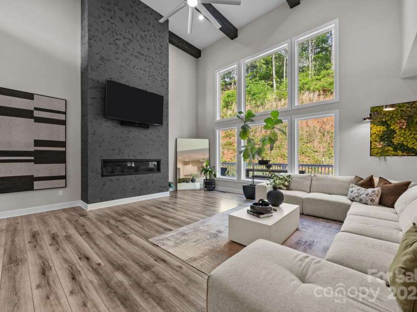 66 Lawson Ridge Road, Leicester, NC 28748.  MLS# CAR4258146, YatesRealty ID 18120. 